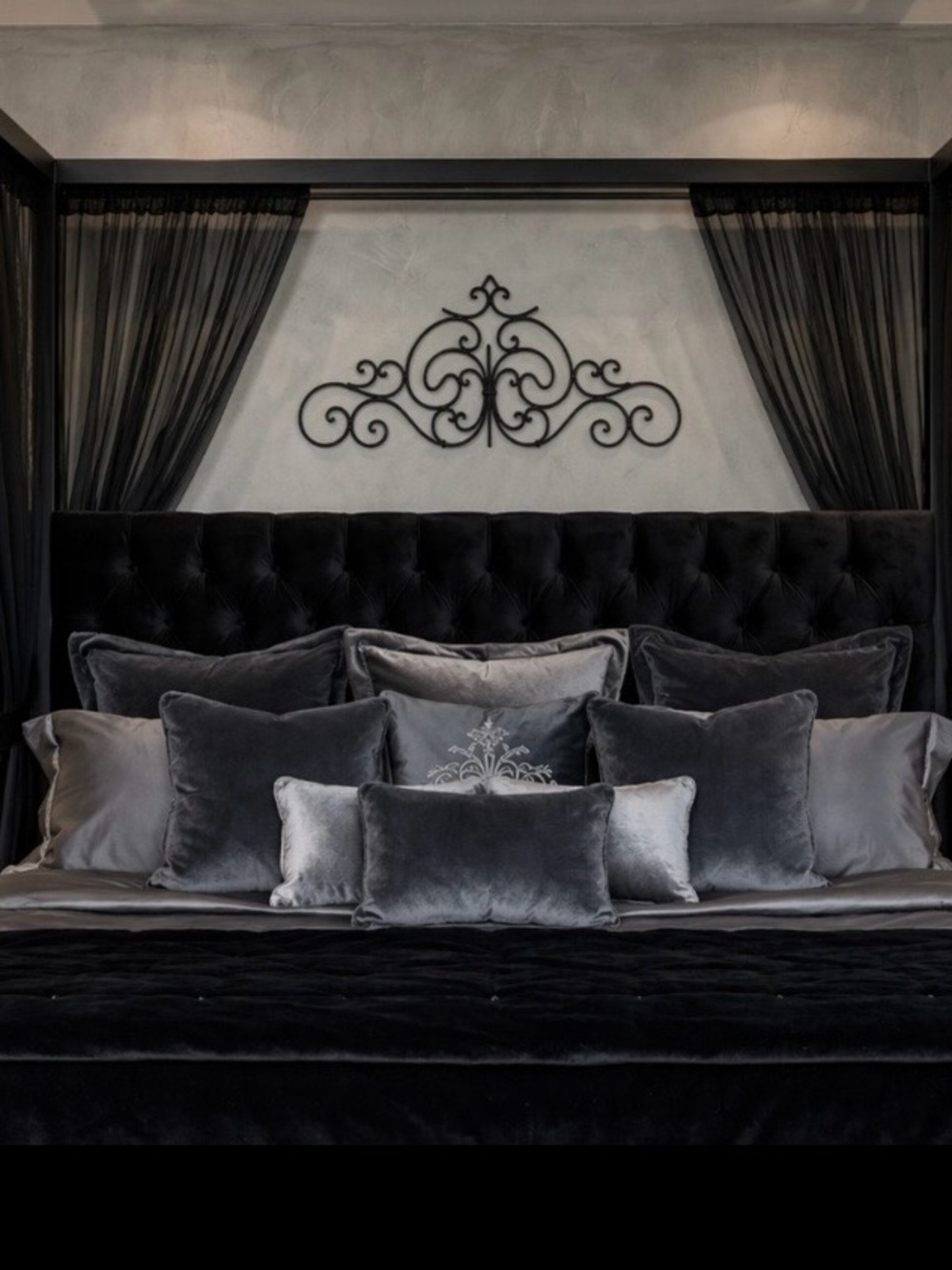🖤🥀 Large Black Wrought Iron Wall Scroll 🥀🖤